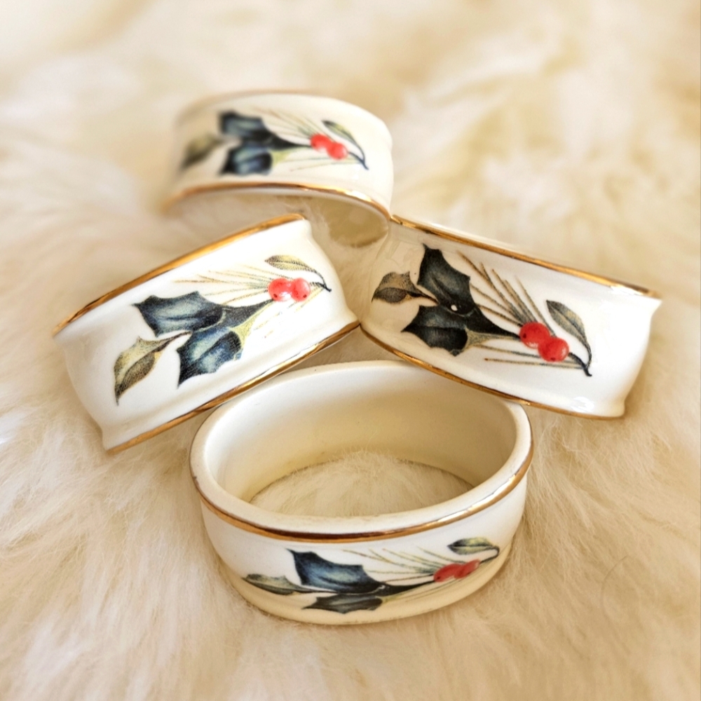 Vintage 2003 Lenox Winter Greetings Napkin Rings (4)